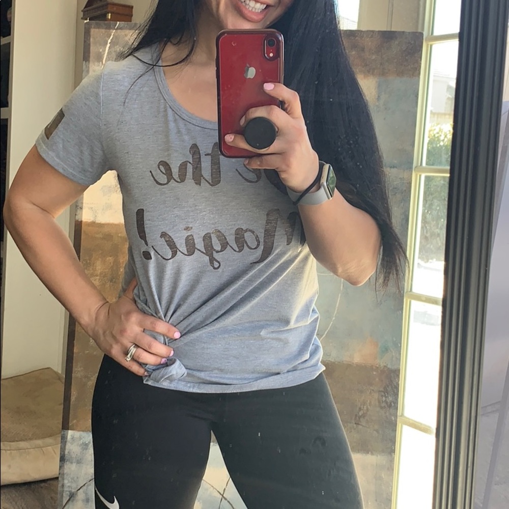 LuLaRoe tee
